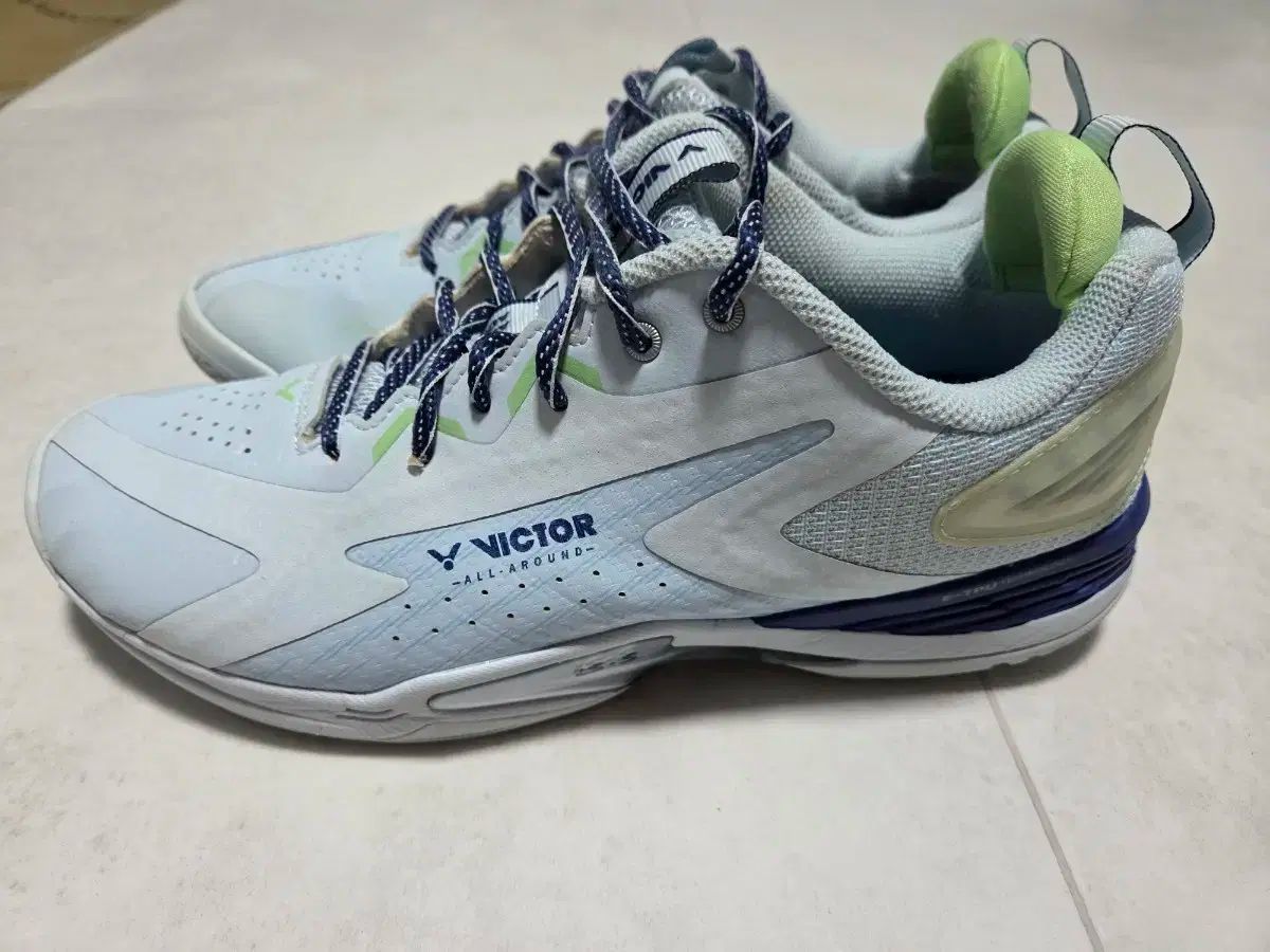 VICTOR ビクター バドミントンシューズ A970ACE 275