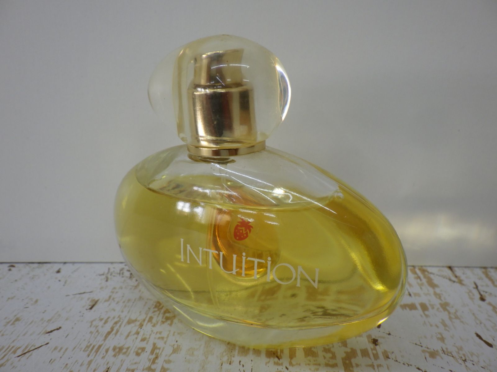 エスティローダー 練香水 イントゥイション ファン エスティローダー 練香水 イントゥイション ファン エスティーローダー