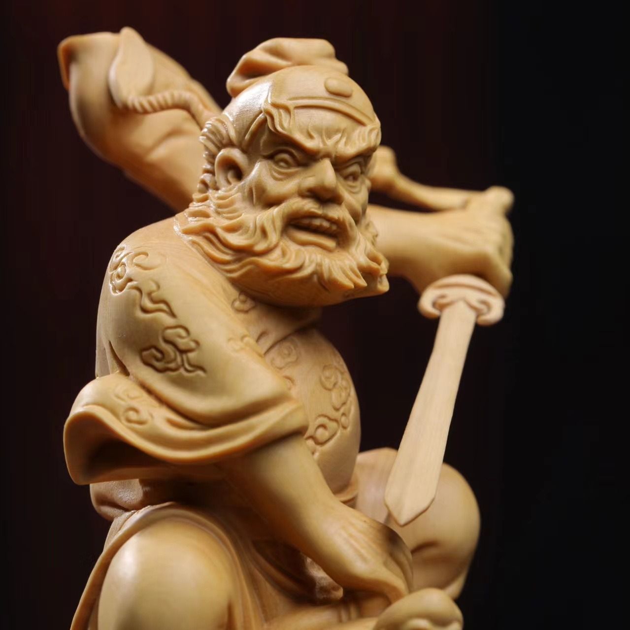 天然黄水晶　猿と桃の吉祥彫刻置物 大逸品 中古年代品 仏像彫刻 天然石製 シトリン 黄水晶 観音菩薩 台座付き 13cm