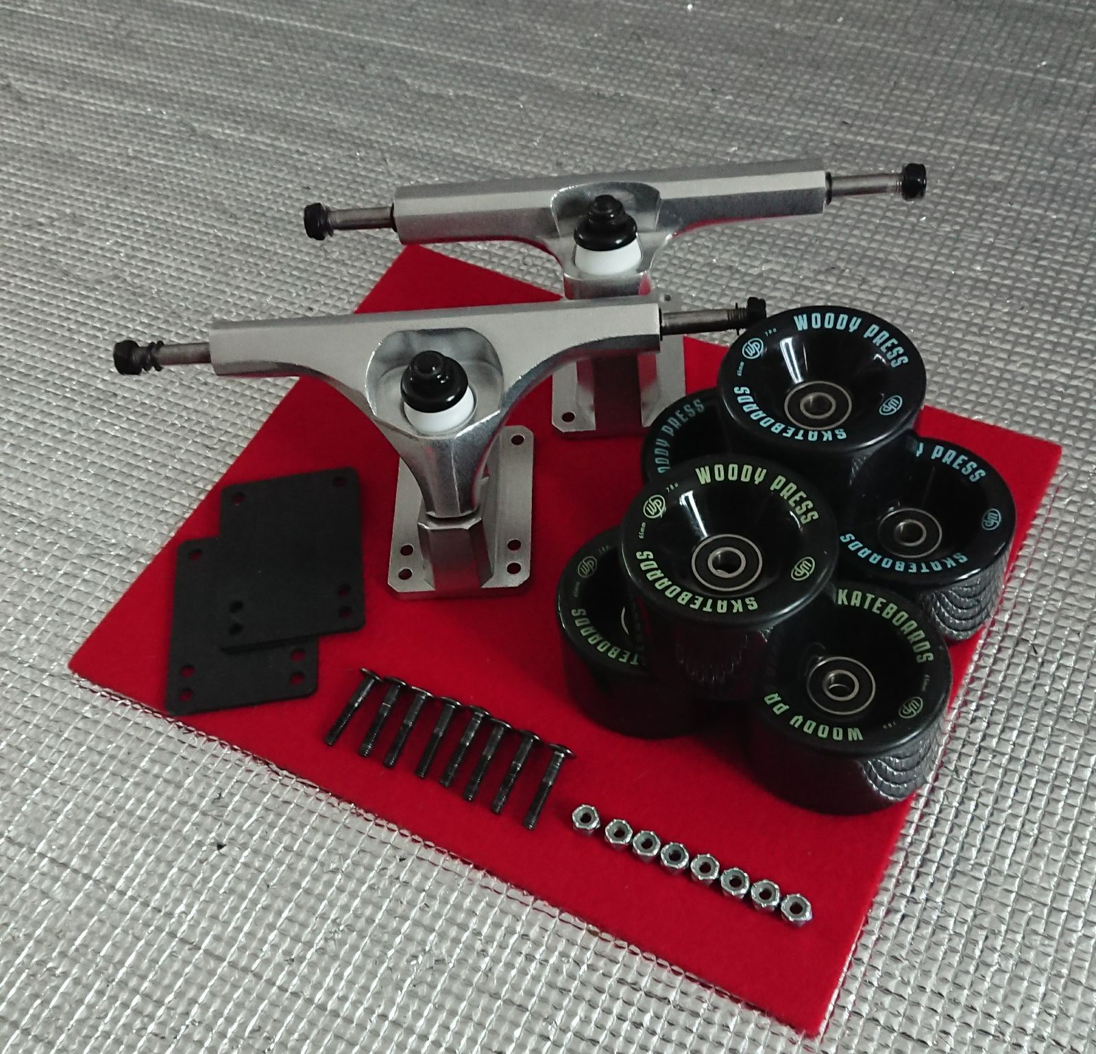 豪華純正スラスターT字ツール激安同送OK！＜税送料1590円込み＞WOODY 新カービングトラックSET＋他フルセミコン　あと板のみ！