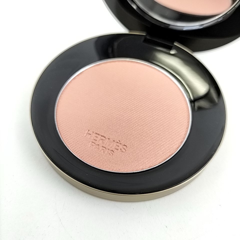 【人気完売新色】 エルメス  2021  チーク  #45ローズ オンブル 人気完売新色】 エルメス 2021 チーク #45ローズ オンブル 人気完売新