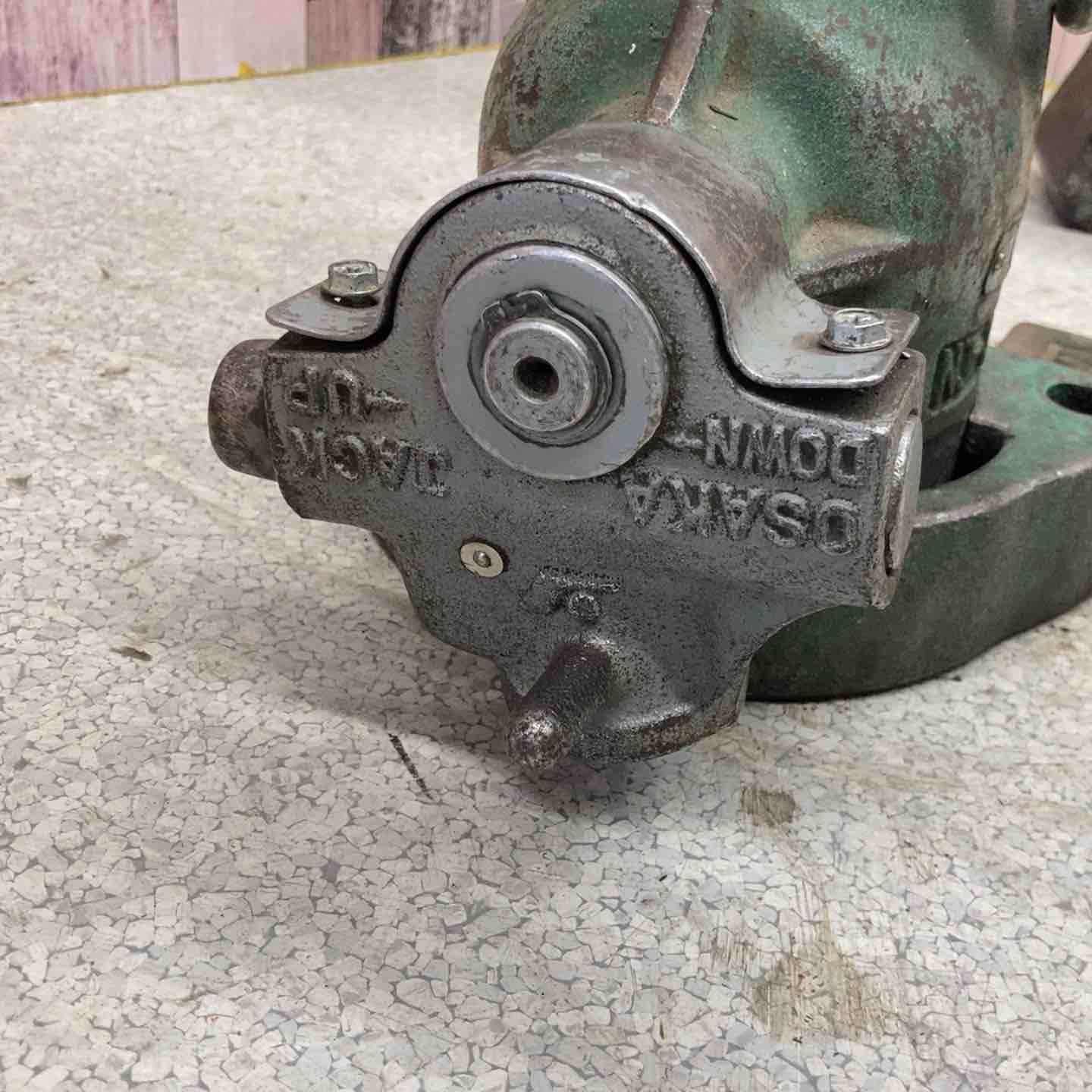 大阪ジャッキ 爪付ジャーナルジャッキ NJ-0615 八潮店 WWW_OLIVIERBERNSTEIN_COM