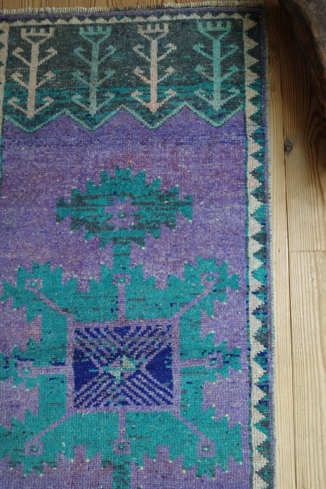トルコ ヴィンテージラグ スモールラグ パープル