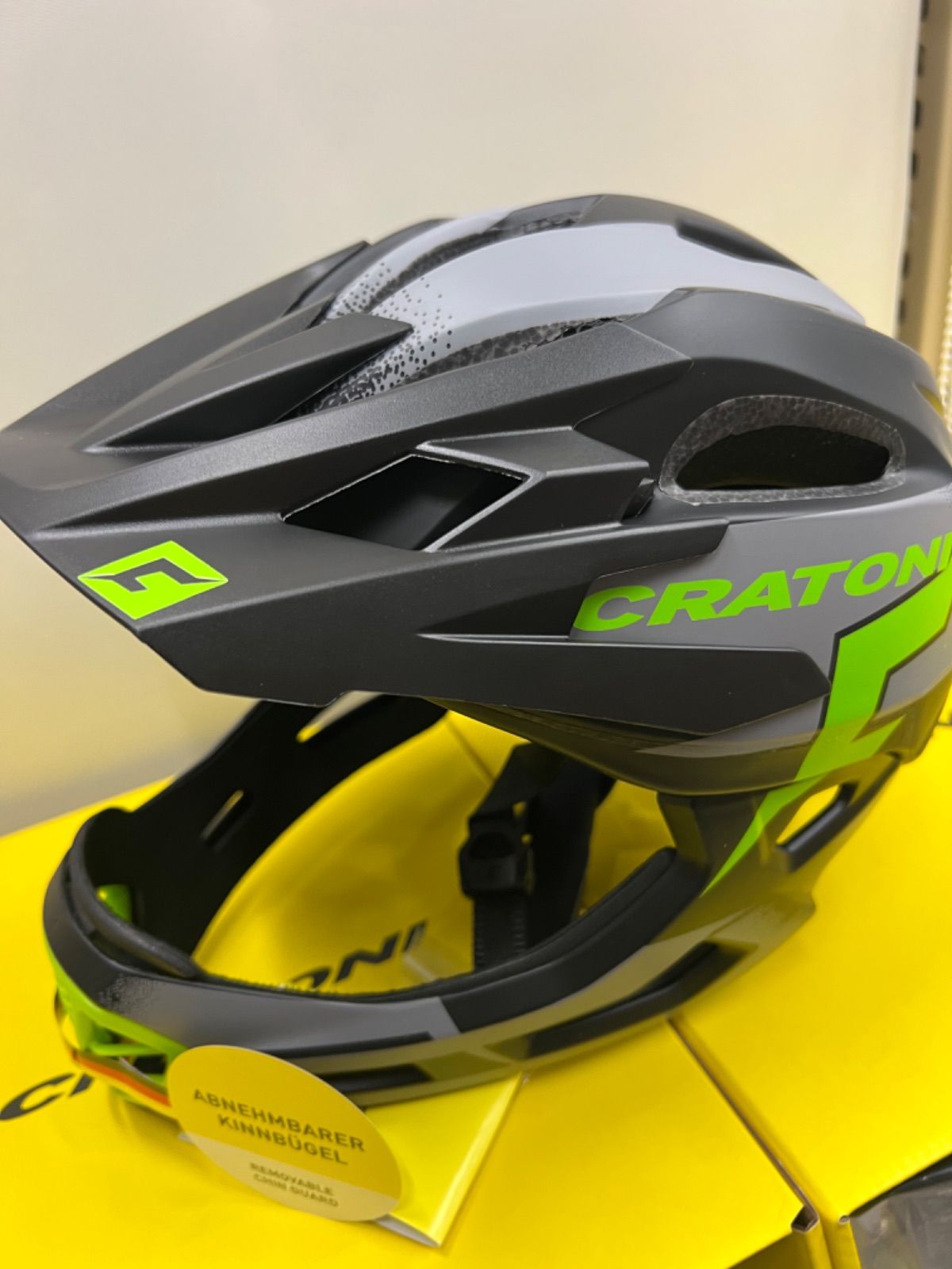 CRATONI C-MANIAC PRO ヘルメット S-M キッズ - メルカリ