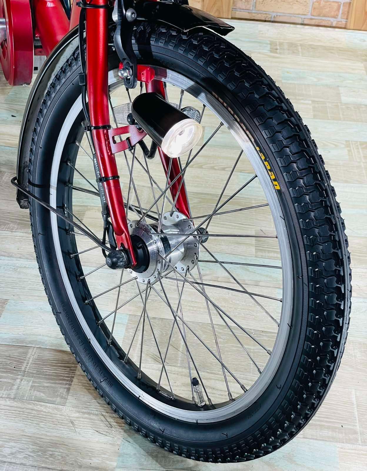 モデル BIKKE