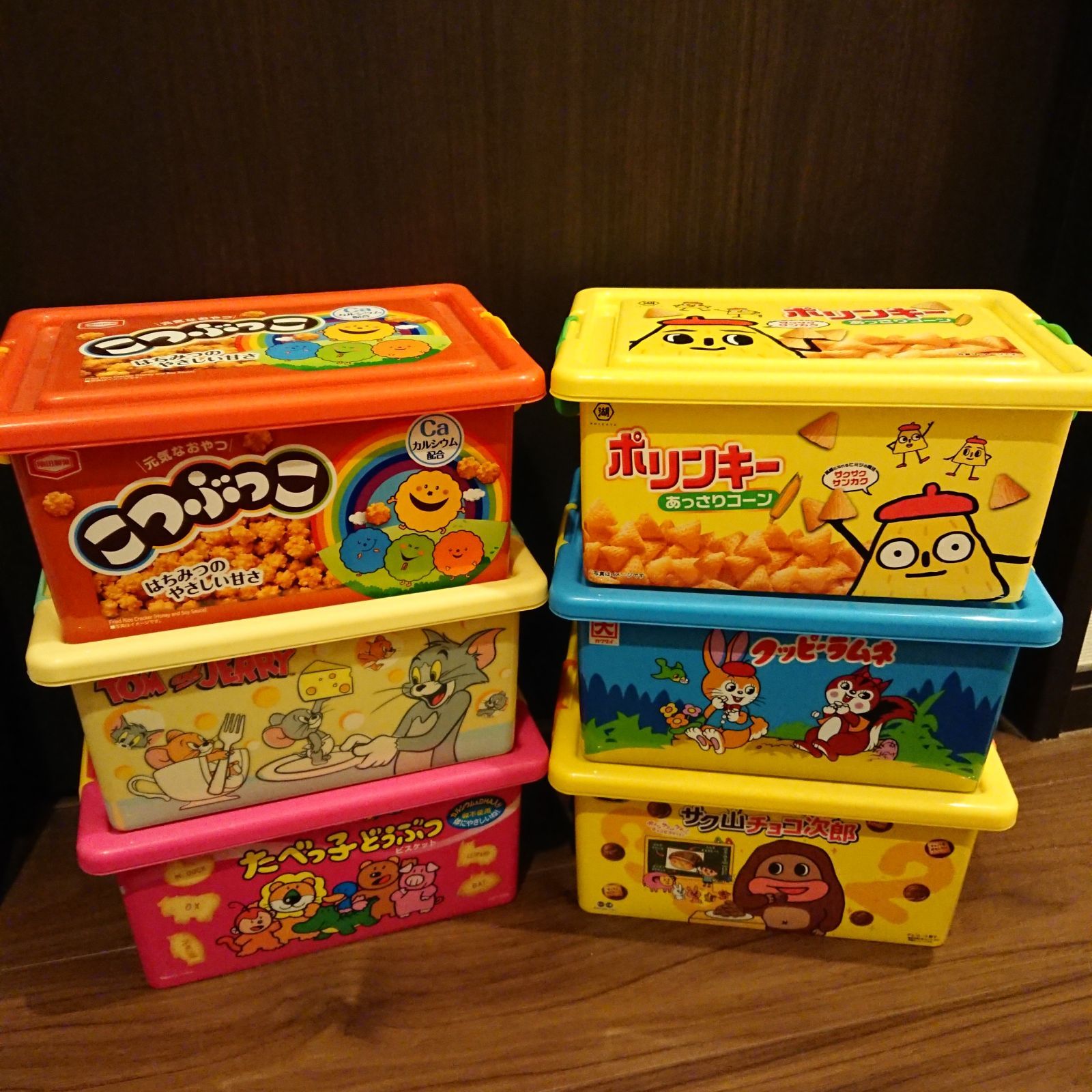 お菓子の空き缶、コンテナボックスセット お菓子の空き缶12個の通販 by あやちゃん's shop｜ラクマ