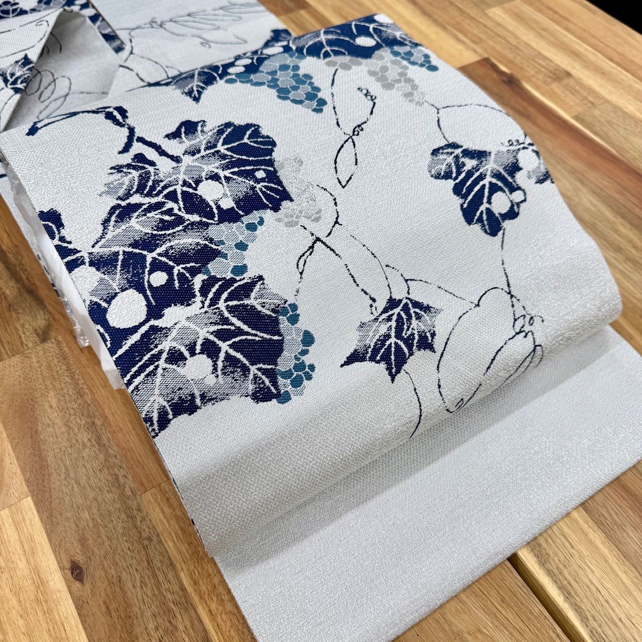 伊藤若冲画 西陣織九寸名古屋帯 新古品 お仕立て上がり 10月27日迄期間 掲載品