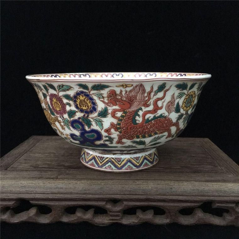 清乾隆斗彩麒麟碗 景徳鎮 陶磁器 装飾品 現代工芸品 美術品 置物 五彩麒麟碗 景徳鎮 陶磁器 装飾品 現代工芸品 美術品 置物
