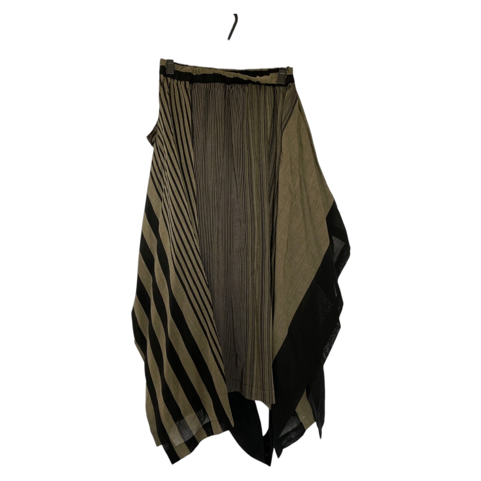 RE33 イッセイミヤケ ISSEY MIYAKE ロングスカート レディースM グレー 