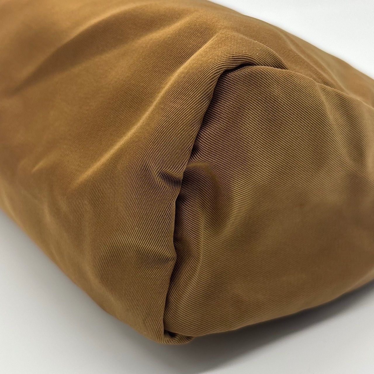 ブラウン TABACCO