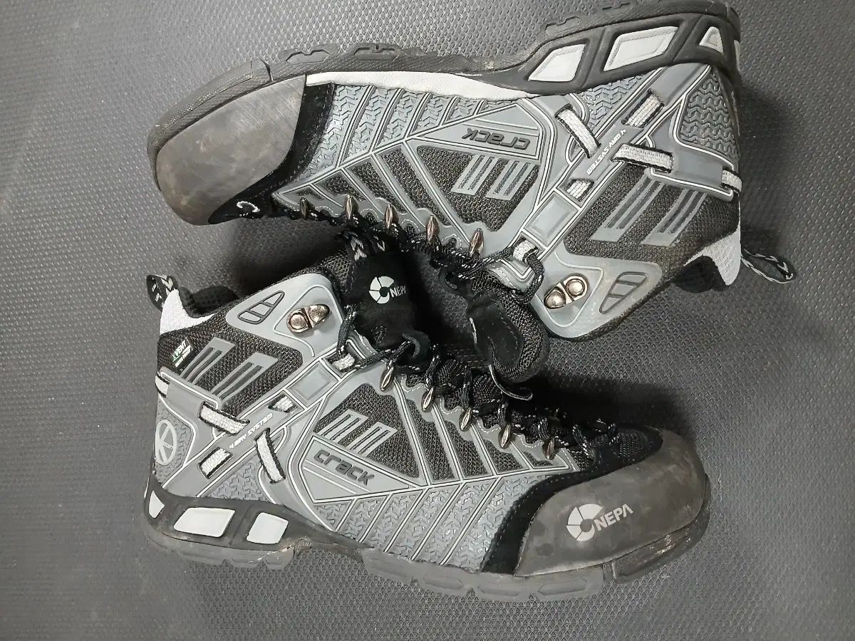 登山靴 ユニセックス