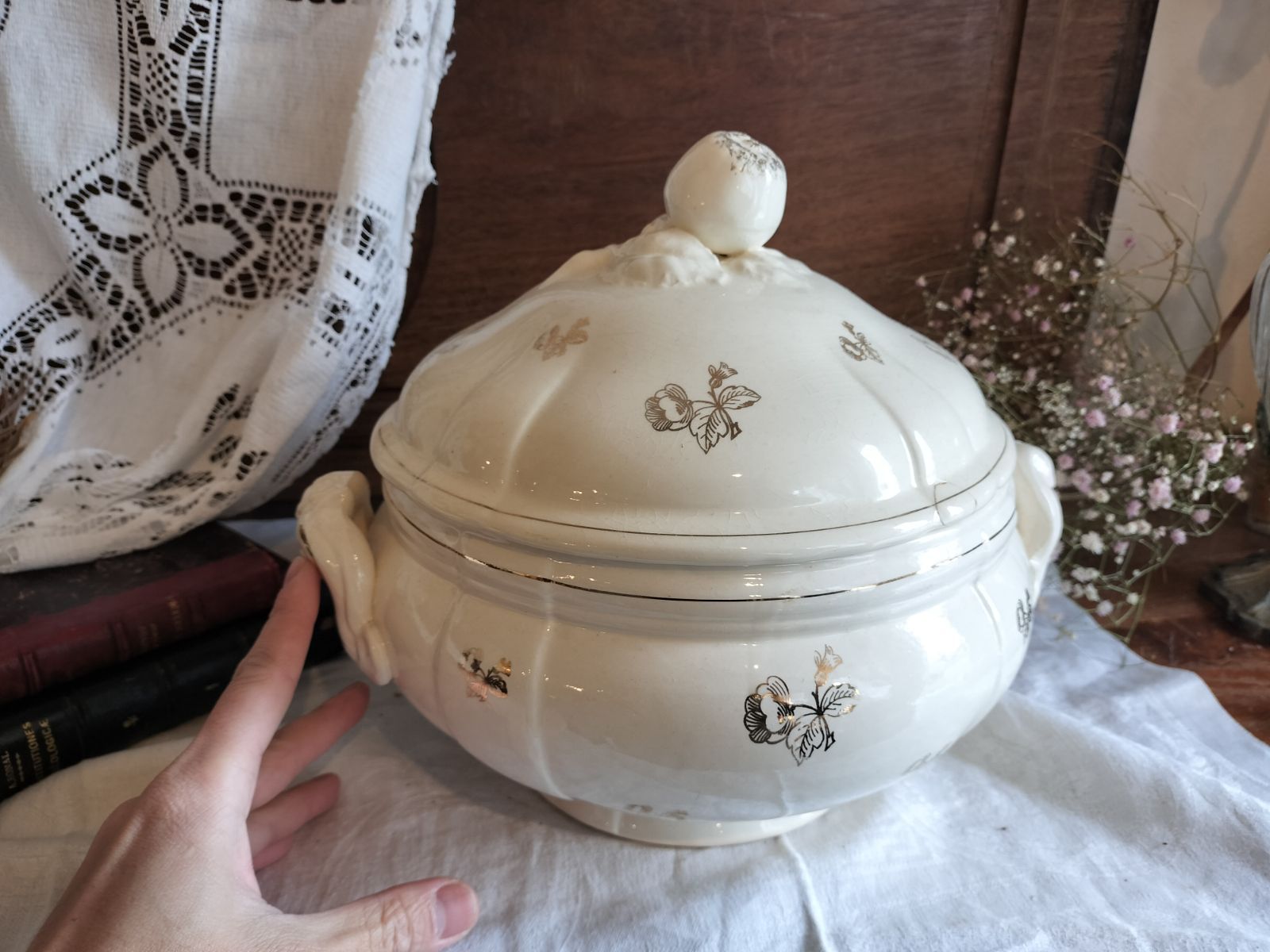 超美品　サルグミンヌ 花リム　艶のあるスーピエール フランスアンティーク 超美品 サルグミンヌ 花リム 艶のあるスーピエール フランス