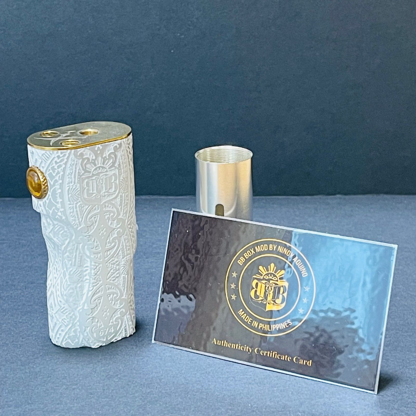 BBBOX Punyal dos White 18650 スタック付 VAPE - メルカリ