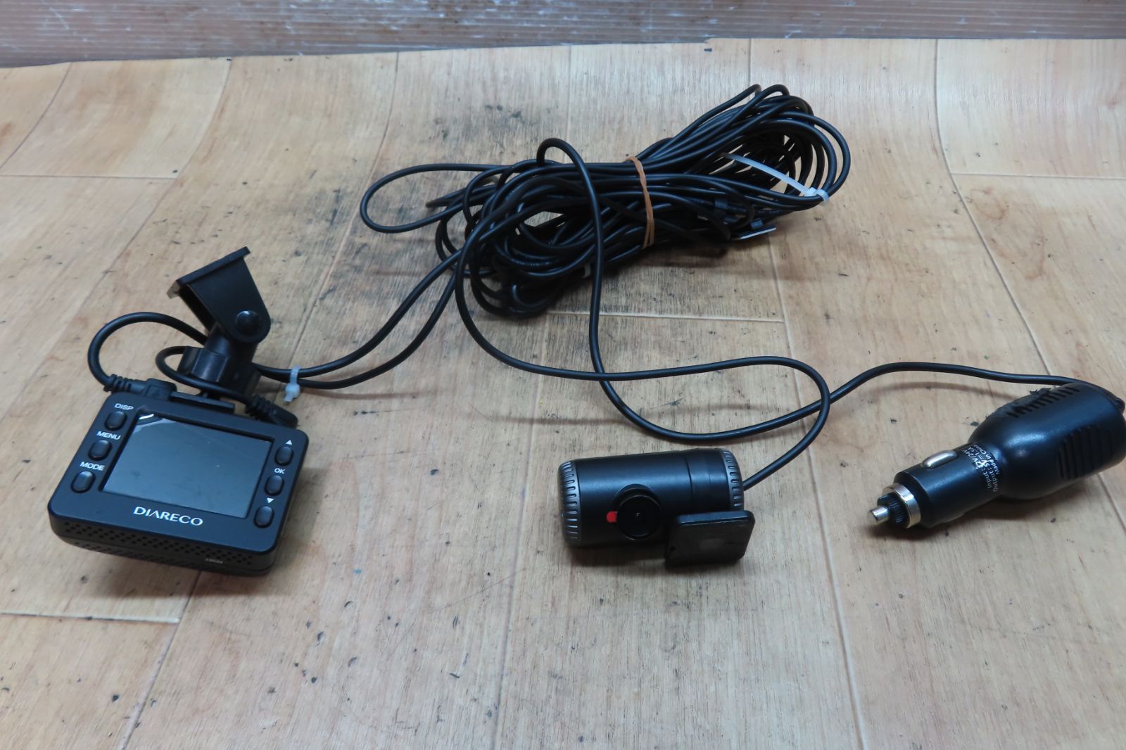 未使用品 エンプレイス ワンボディ ドライブレコーダー NDR-RC183 中古 