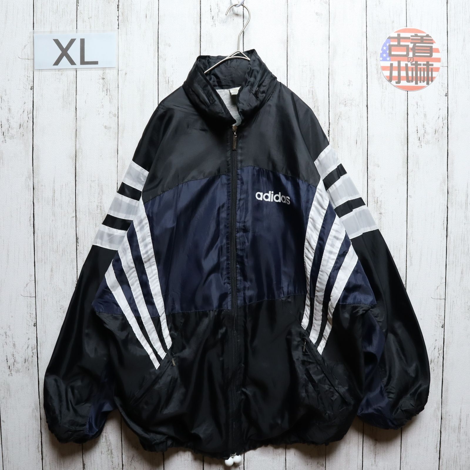 メンズXL 【A品】 90s 銀タグ adidas Originals アディダスオリジナルス ナイロンジャケット ウインドブレーカー 裏地付き  プリント マルチカラー ホワイト 白ブラック 黒ネイビー 紺 普通 秋冬 ヴィンテージ USA古着 00108 - メルカリ