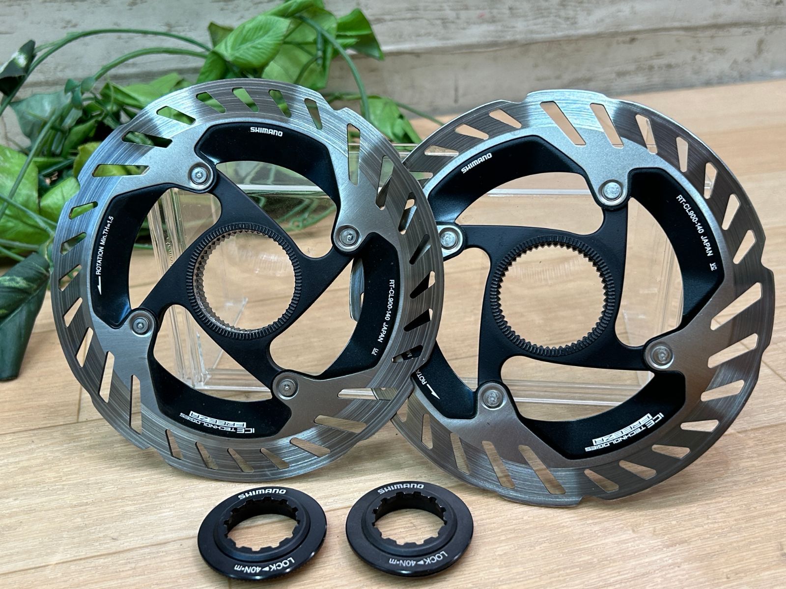 テルスポ イチ推し!! !! SHIMANO DURA-ACE RT-CL900-SS 140mm 94g シマノ デュラエース センターロック ディスクローター 2枚セット ロード M-1531