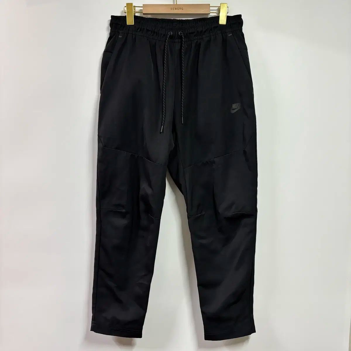 L Nike(ナイキ） テック ESSENTIALS(エッセンシャルズ) ウーブン パンツ