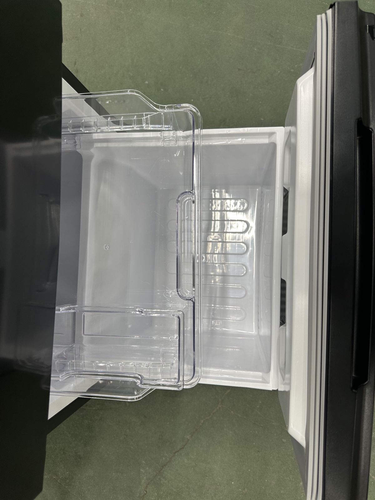 高年式】大阪送料無料☆3か月保障付き☆冷蔵庫☆シャープ☆2ドア