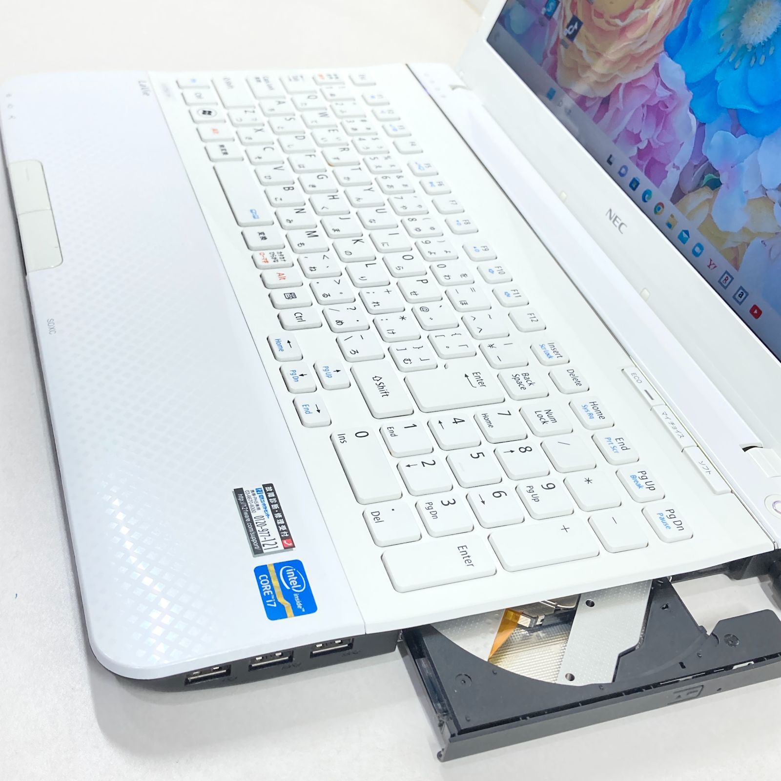4 ハイスペック美品☆ SSD:1TB Core-i7 16GB office ノートパソコン 白 