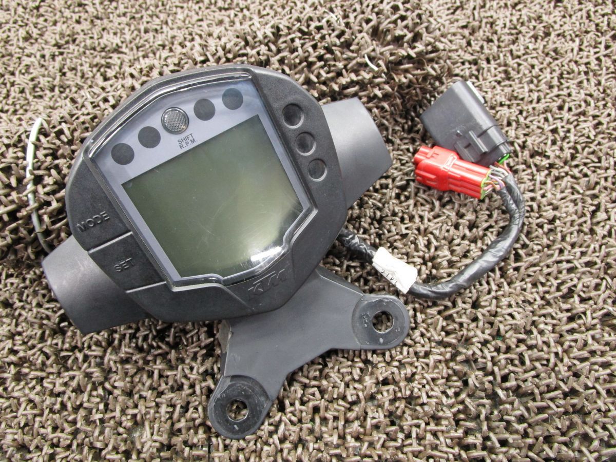 KTM 390DUEK用 スピードメーター 93314069100 新品