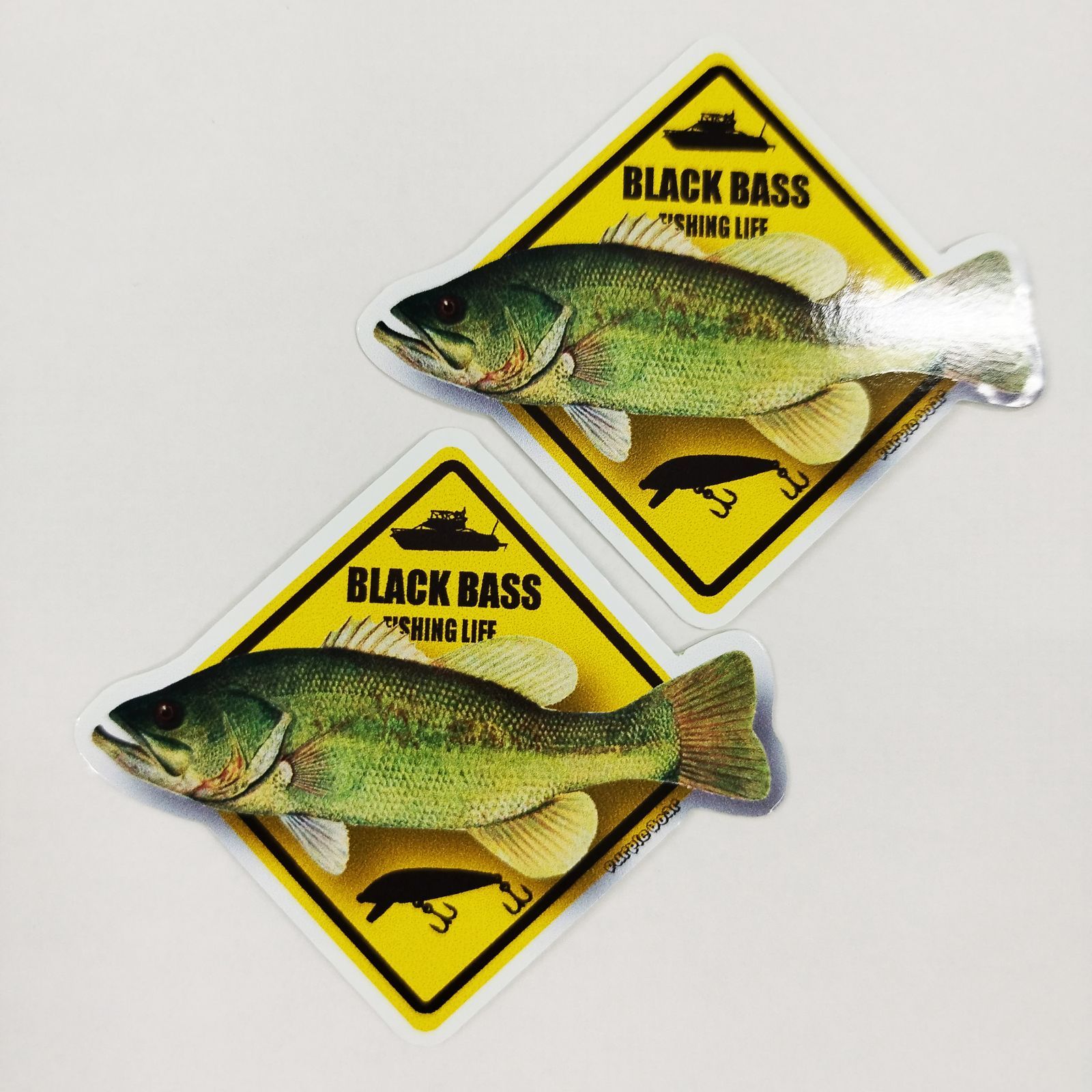 送料無料　トリックアート　Black bass「ブラックバス看板ステッカー」（約５３ｍｍ×約６０ｍｍ）１０枚セット販売