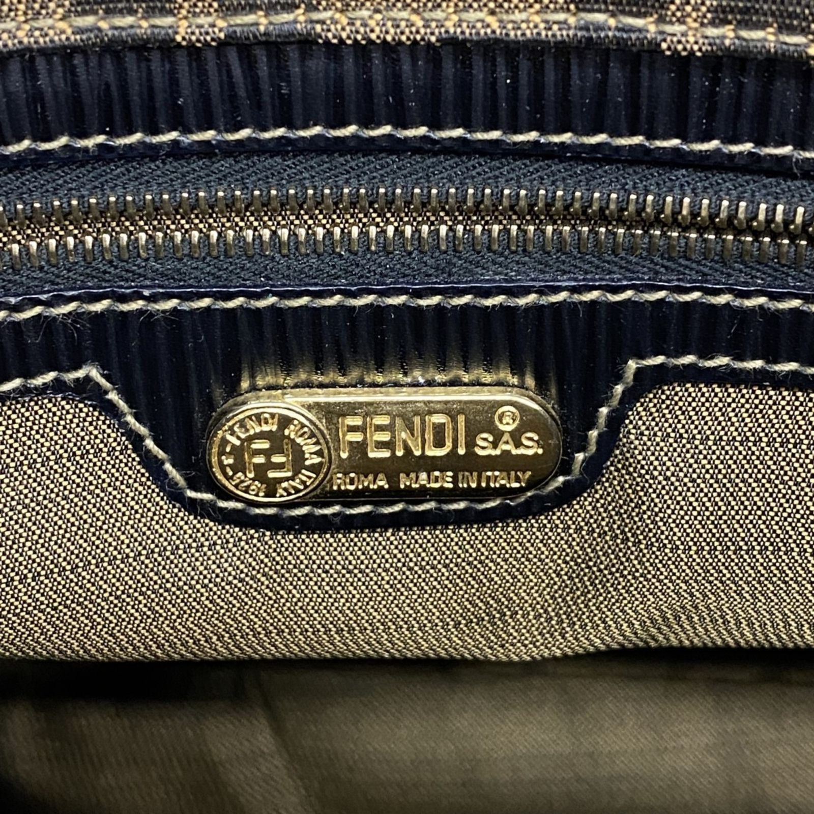 ナイロンキャンバス