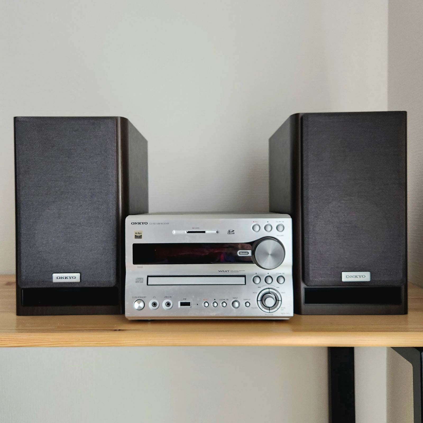 海外限定スパイク販売 動作確認済】ONKYO ミニコンポ メルカリ - NFR-7FX ラジオ・コンポ