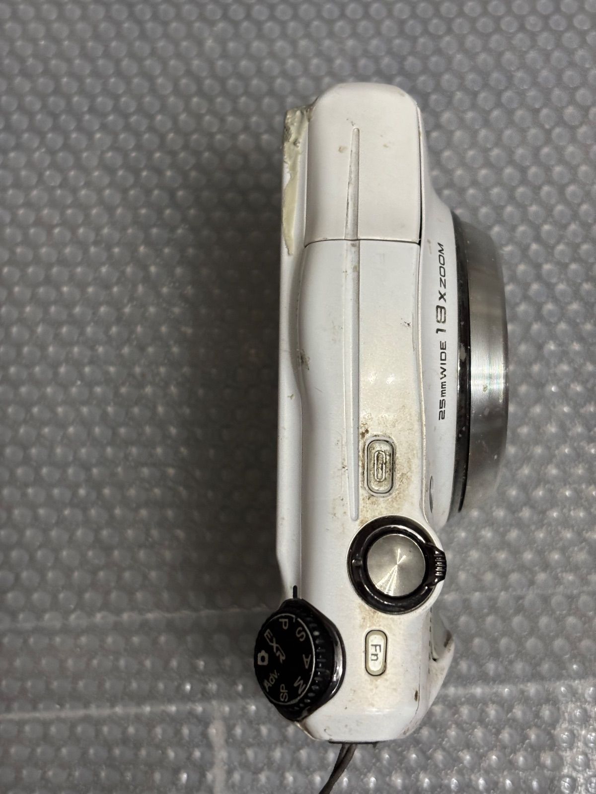 FUJIFILM FINEPIX F820EXR 9241