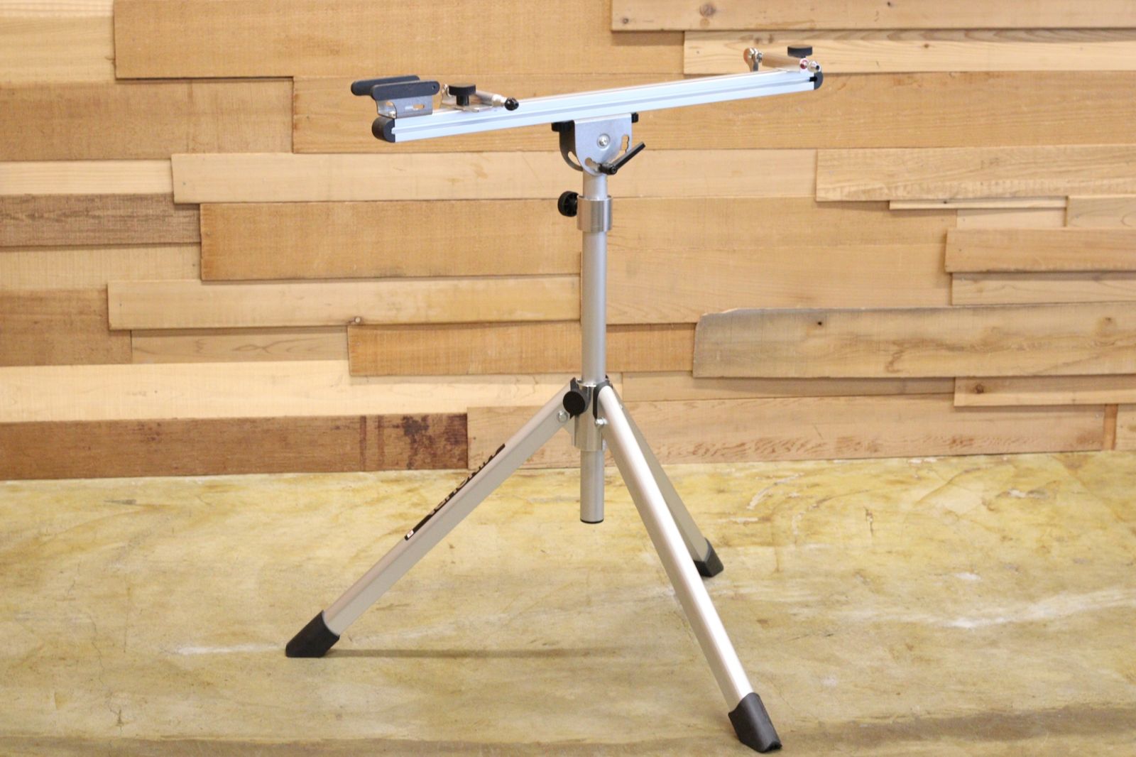 ミノウラ MINOURA RS-1800 メンテナンススタンド 立川店