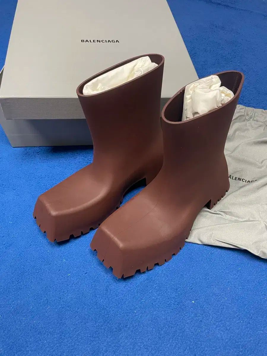 BALENCIAGA(バレンシアガ) トルーパー ラバー ブーツ ブラウン
