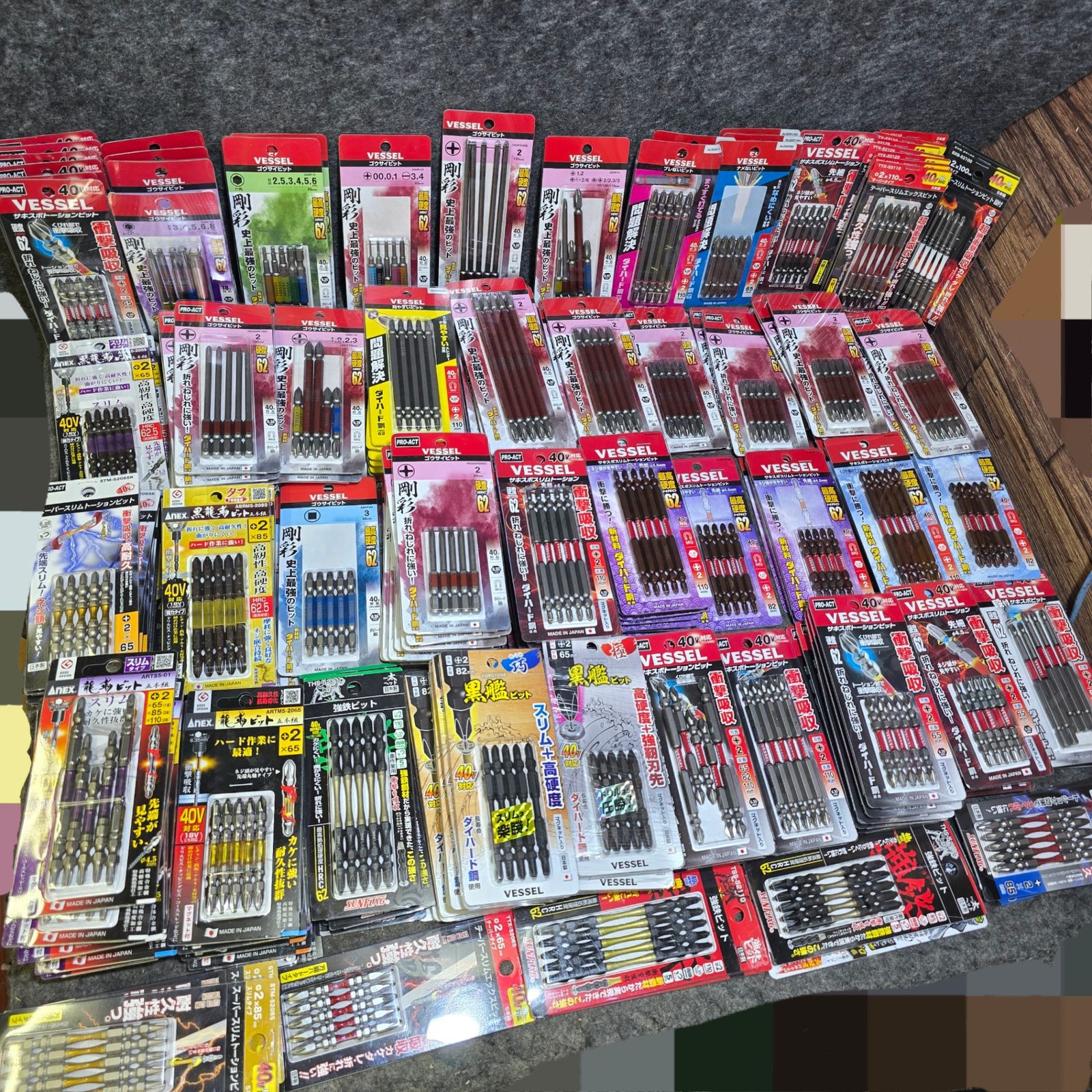 ♥ 大 まとめ売り ビット5本入り 200パックまとめ売り 六角軸6.35mm インパクトドライバー用 メーカー サイズ混合 計1000本 桶川店