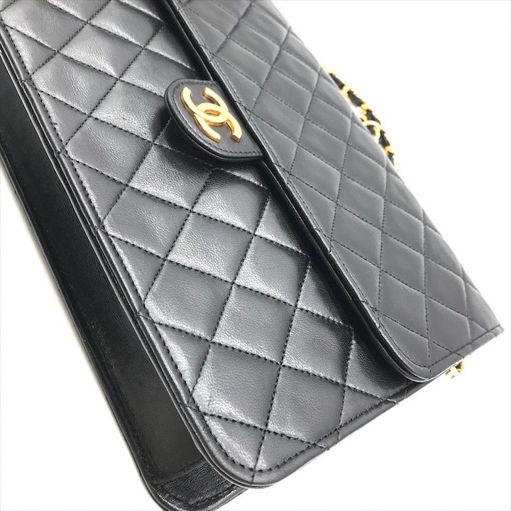 美品 CHANEL シャネル ココマーク マトラッセ ラムスキン 美品 CHANEL シャネル ココマーク マトラッセ ラムスキン