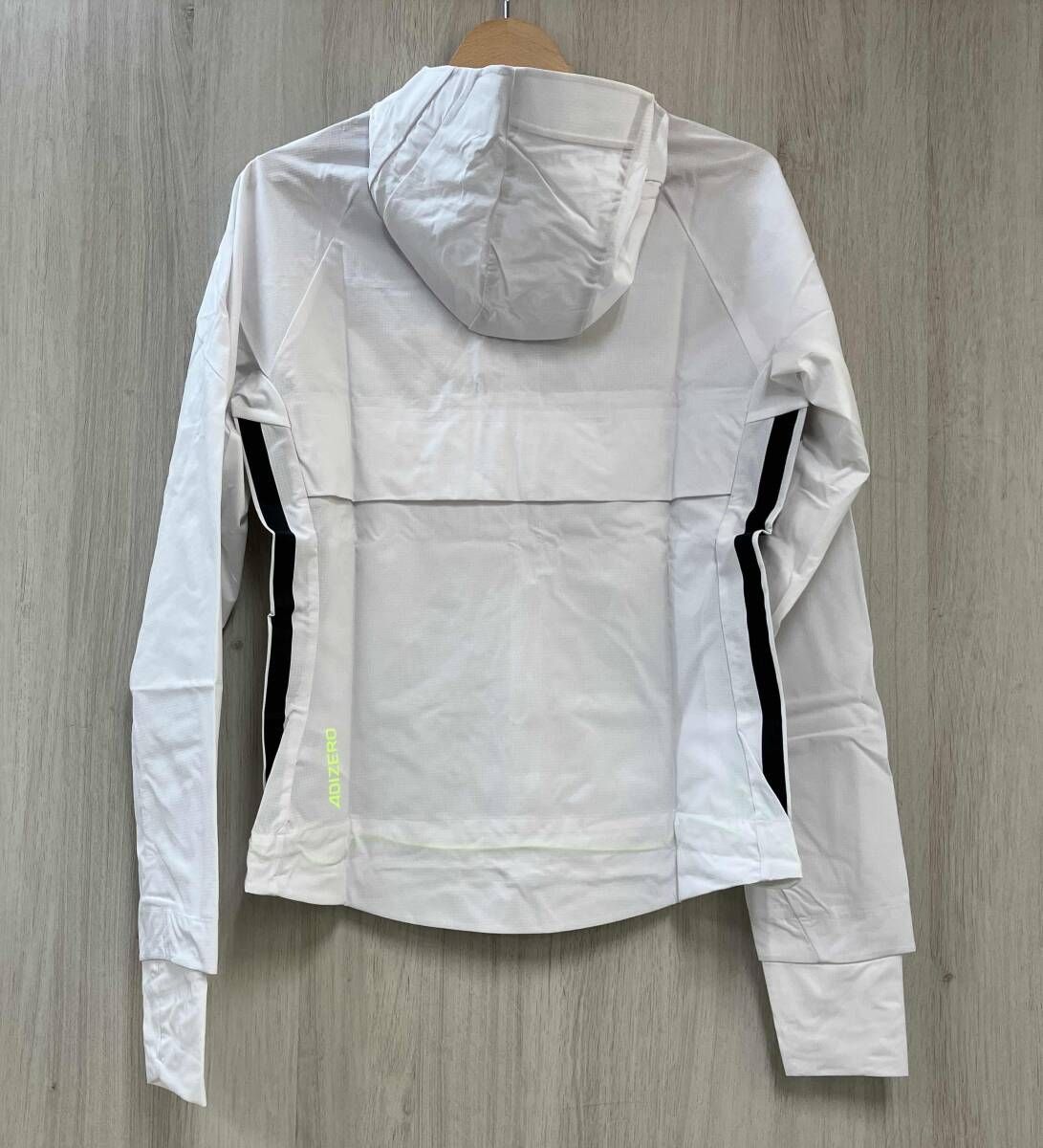 adidas adizeroランニングジャケット レディース L JC6645 White