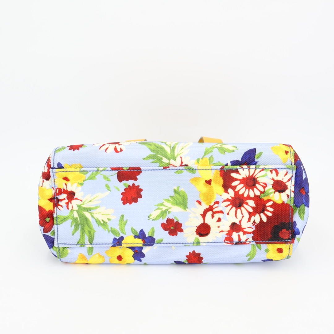 ミュウミュウ MIUMIU カナパ エブリウェア フラワーブーケ 花柄 日本