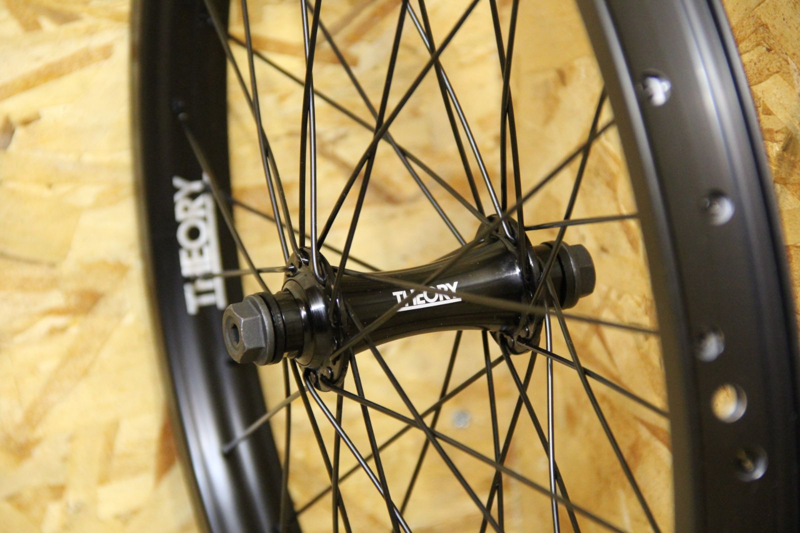 自転車　BMX フロントホイール THEORY FRONT WHEEL 36H BLACK　送料無料