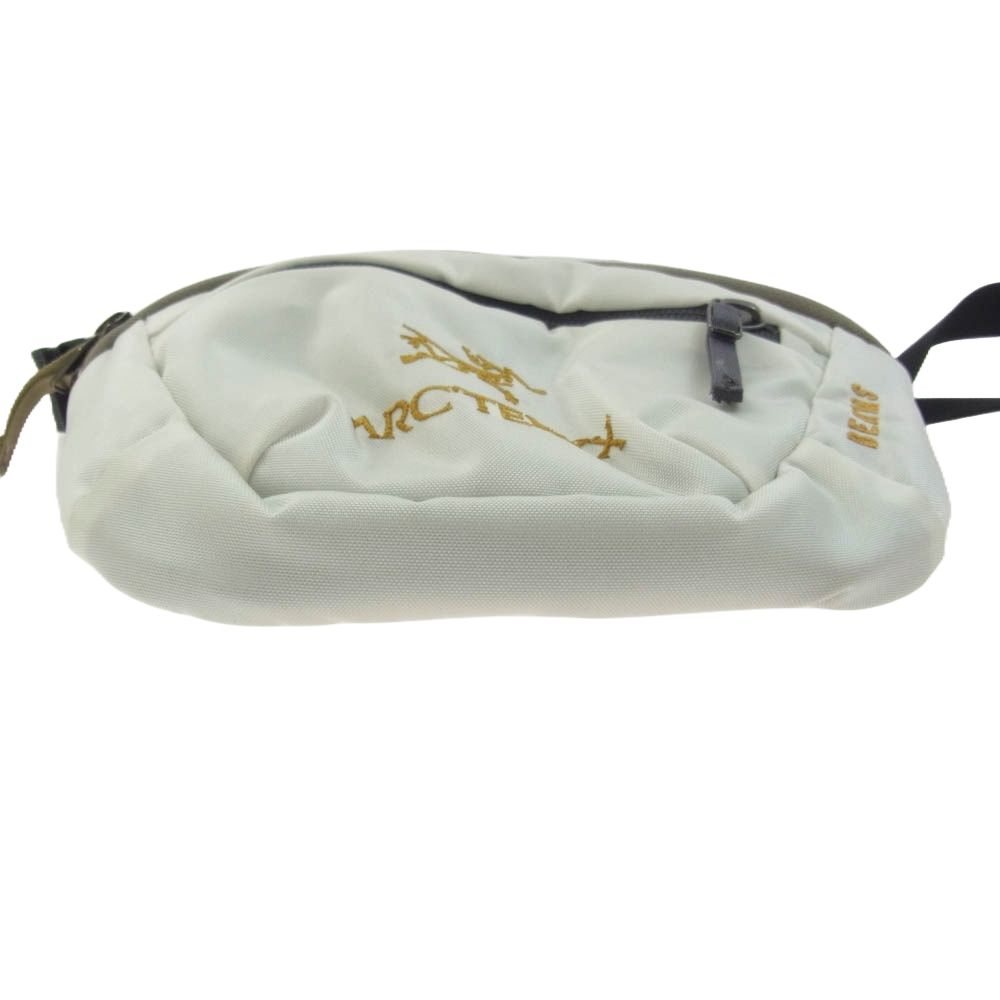 ビームスボーイより新たにアークテリクスの別注アイテムが発売