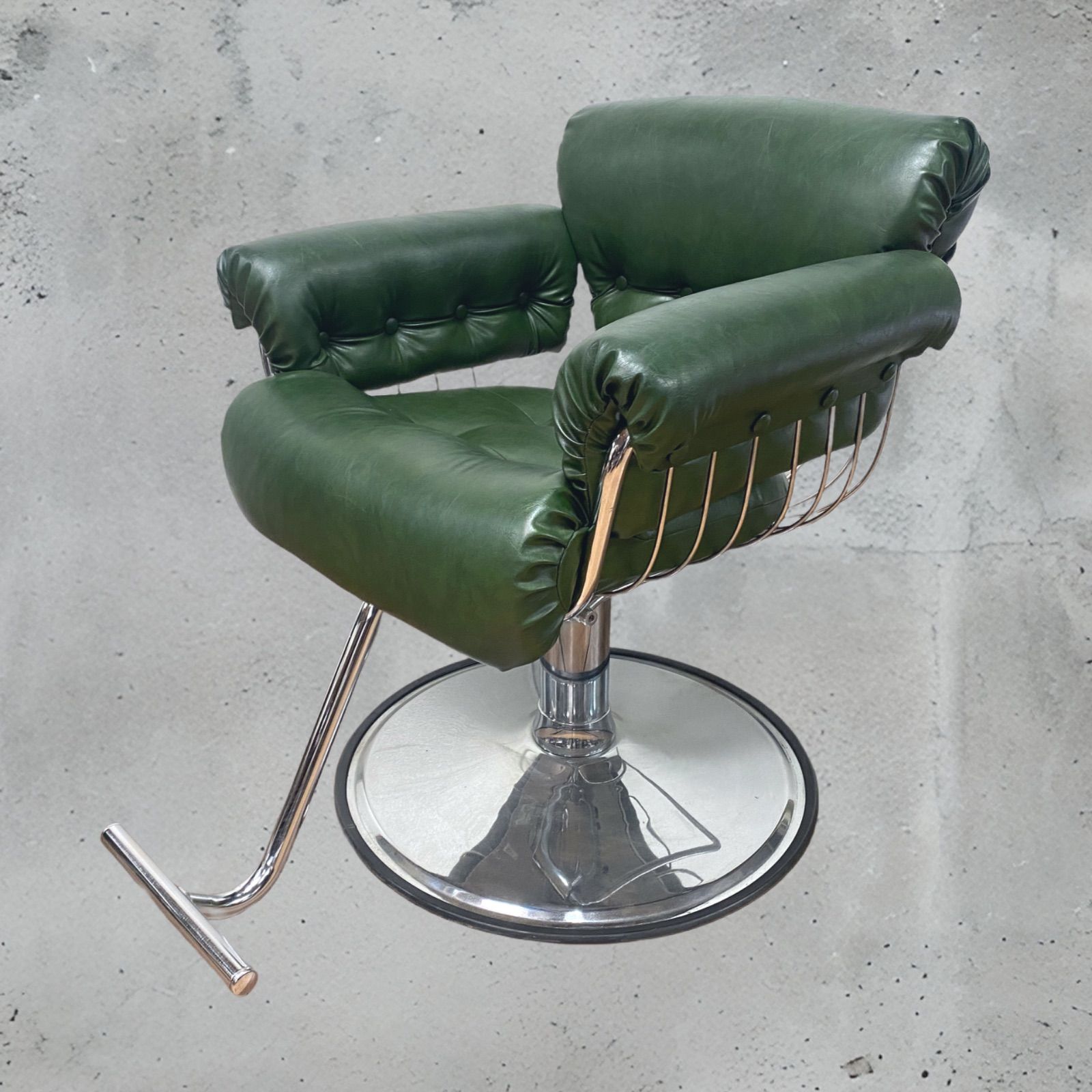 とろろさま専用】【タカラベルモント 】【理容椅子】【レガロ2