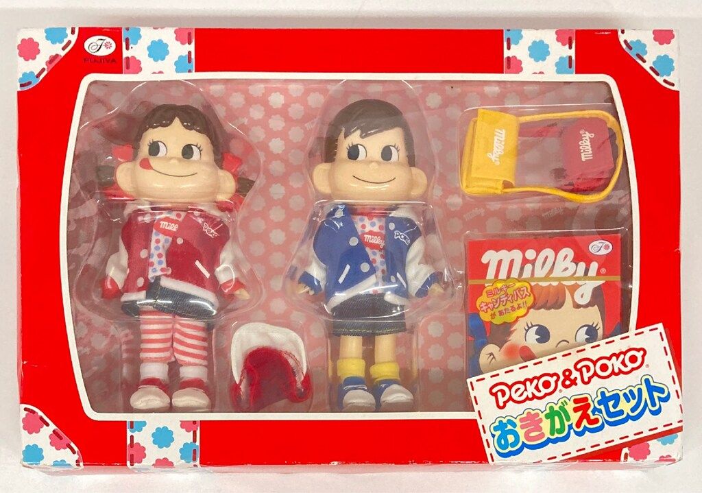 不二家 人形/ペコちゃん ペコポコおきがえセット - メルカリ
