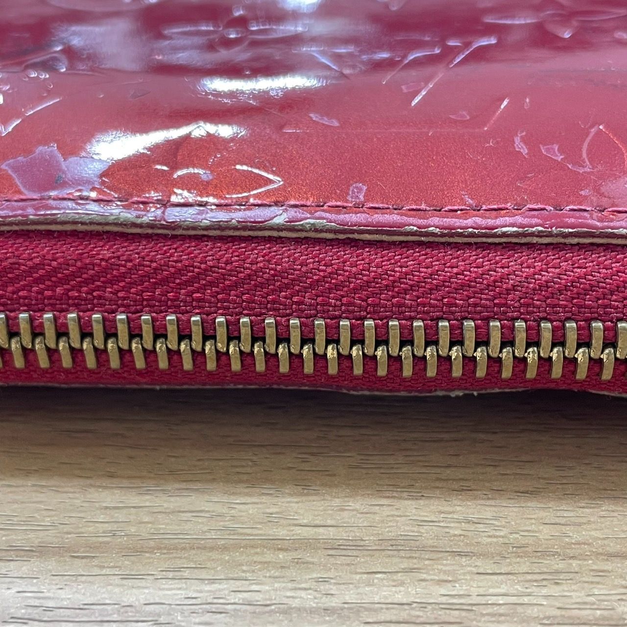 LOUIS VUITTON ジッピーウォレット ヴェルニ 赤 レッド ルイヴィトン