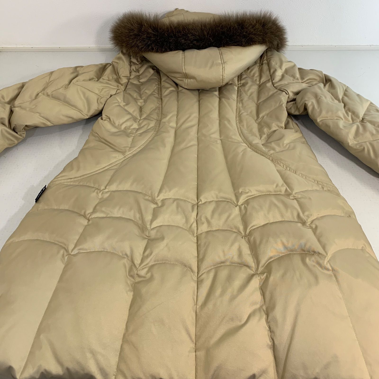 美品☆KAORYINU（カオリーヌ） フォックスファー　ロングダウンコート　高級 美品☆KAORYINU（カオリーヌ） フォックスファー ロングダウンコート