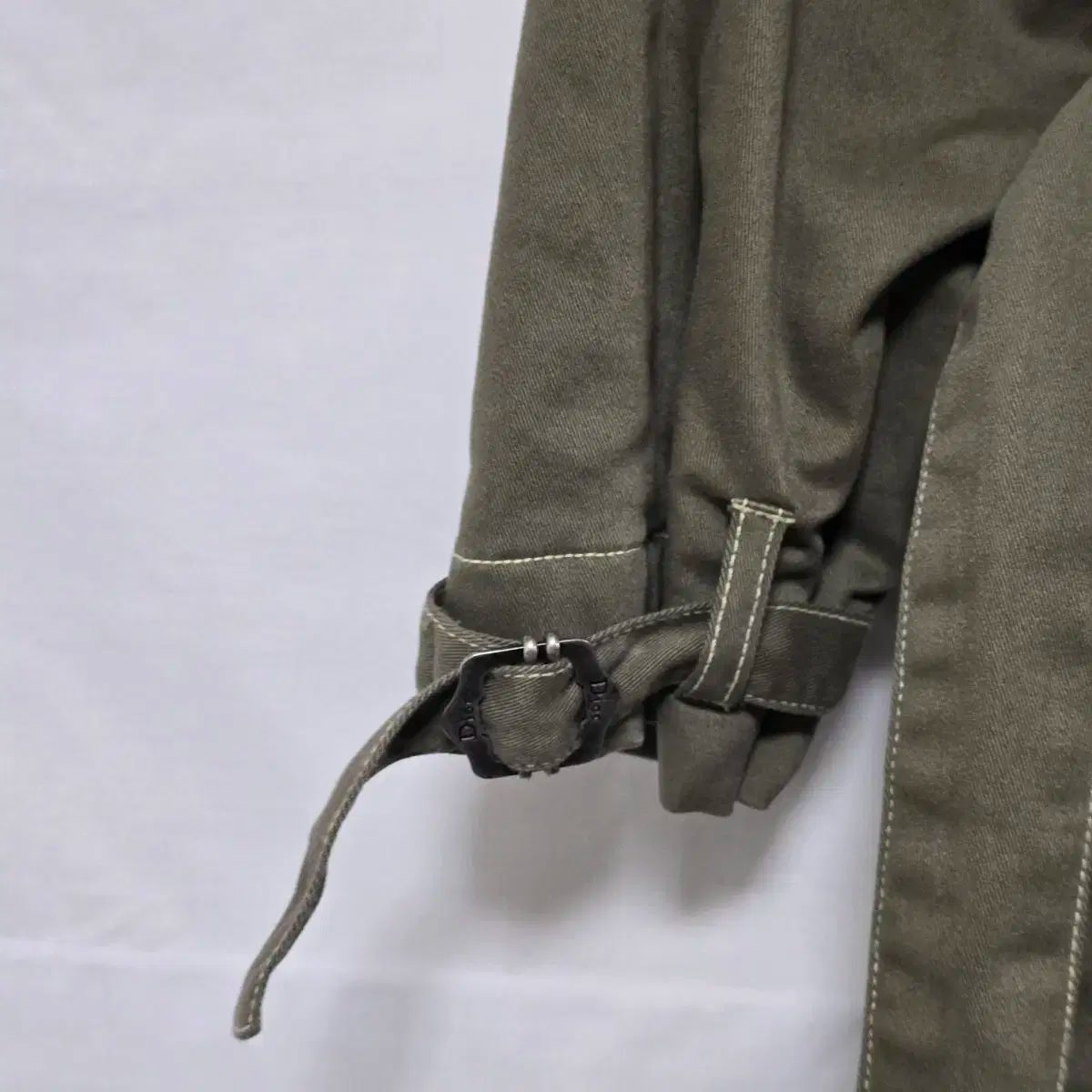 ベルト付き トレンチ