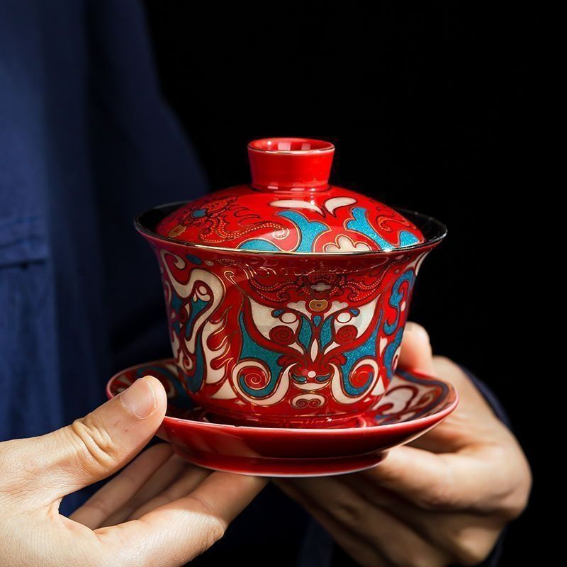 蓋付茶碗 2客 ペア 美品 人物 赤絵 金彩 窯傷 その2 饕餮紋入り 赤色金彩 三才蓋碗 200ml 高級蓋付き茶碗 美しい