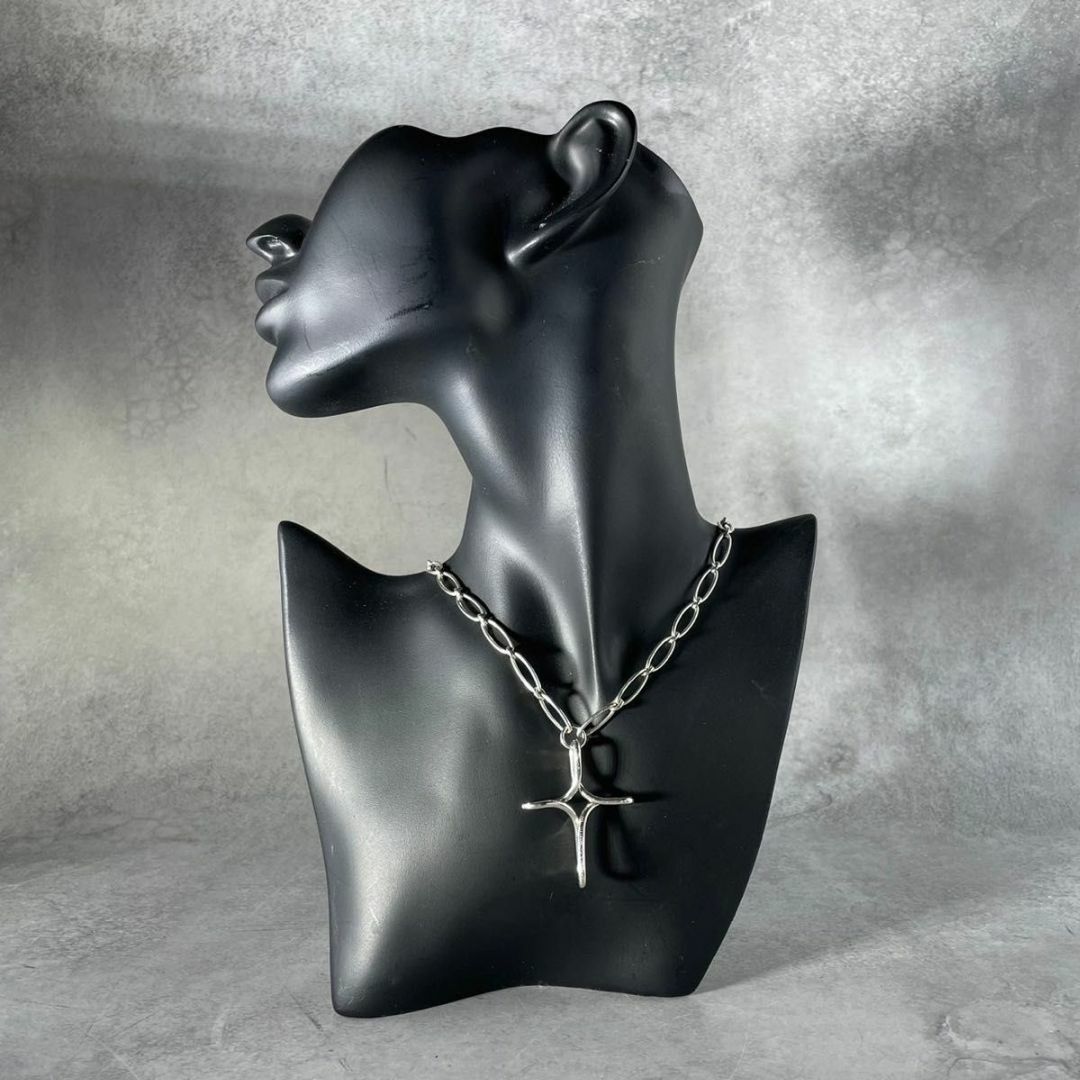 ティファニー ラージ オープン クロス ネックレス インフィニティ