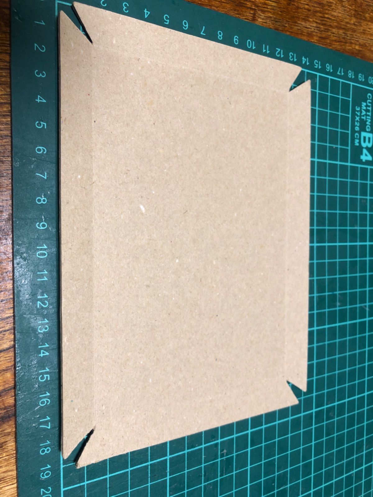 How To Make A Cardboard DIY Photo Frame