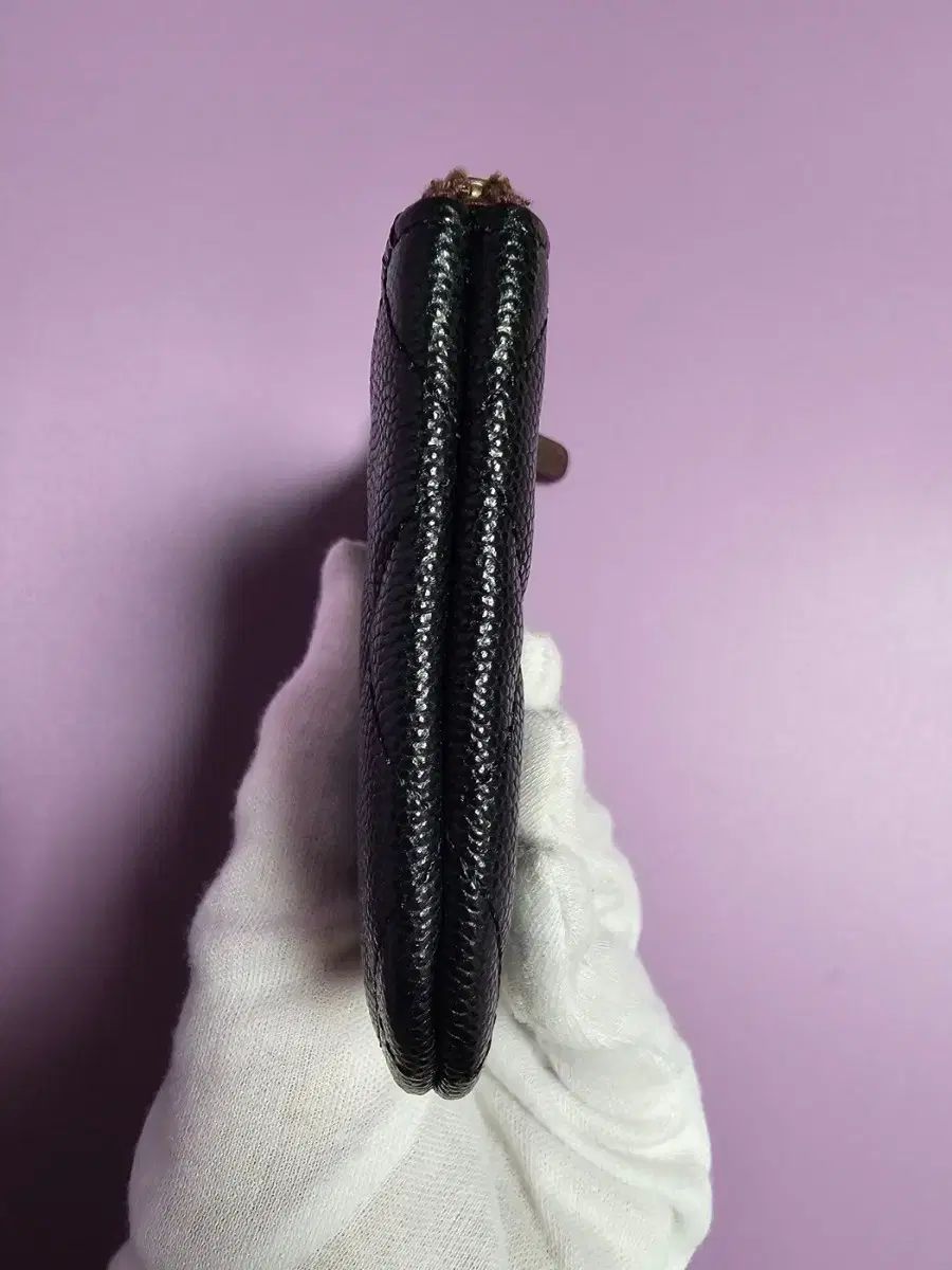 シルバー キャビア