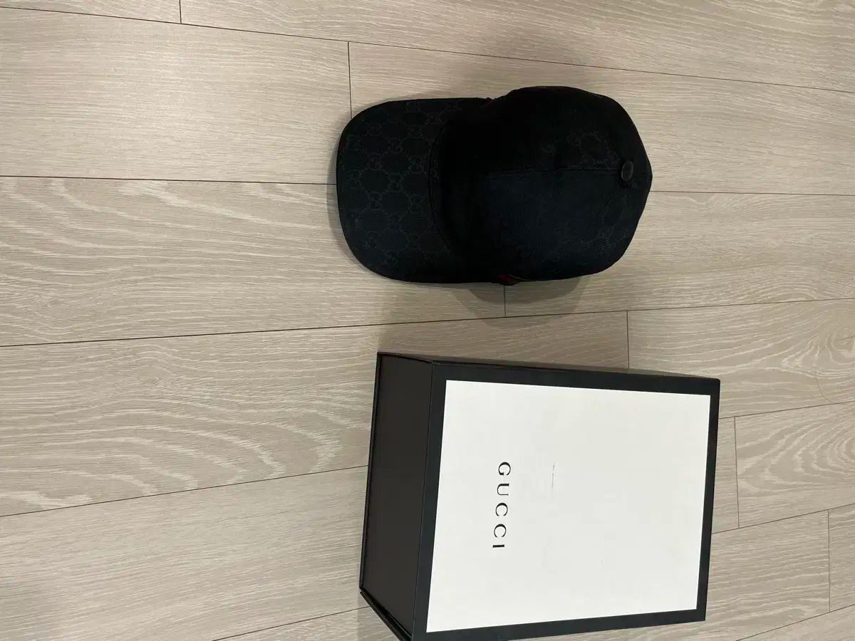GUCCI グッチ GG キャンバスボールキャップ s サイズ