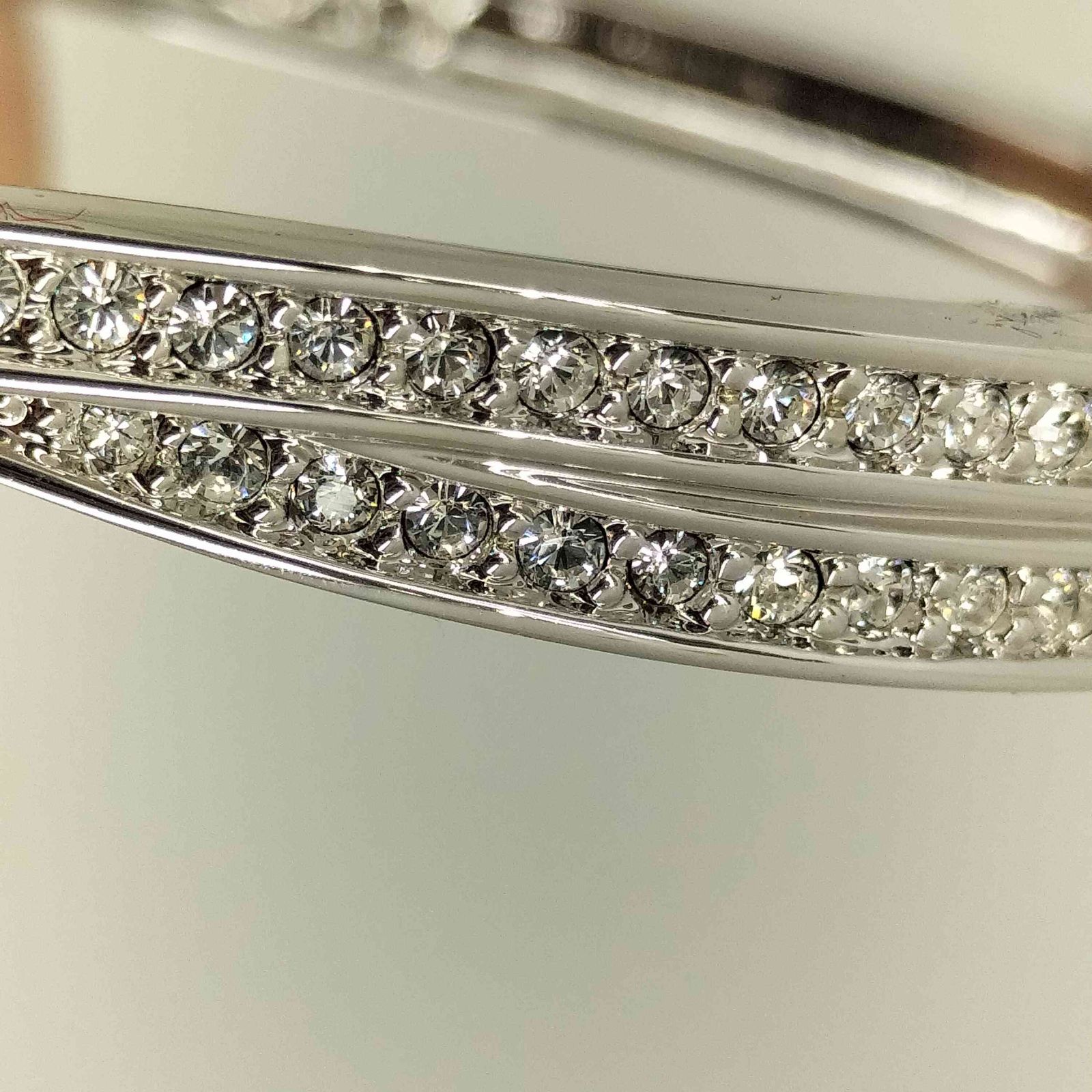 SWAROVSKI  スワロフスキーedithバングル スワロフスキー SWAROVSKI Edith Bangle レディース 表記無