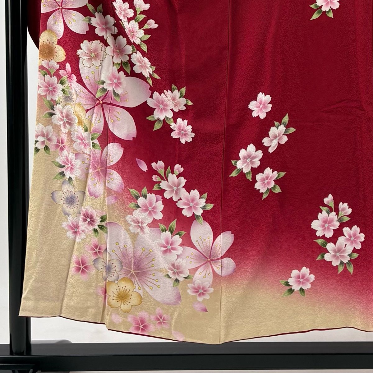 振袖 身丈152.5cm 裄丈65cm M 袷 やまと 桜 箔 金彩 赤 正絹