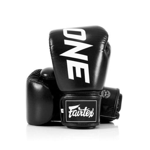 新品・未使用品】One Championship×Fairtex ボクシンググローブ 8oz - メルカリ