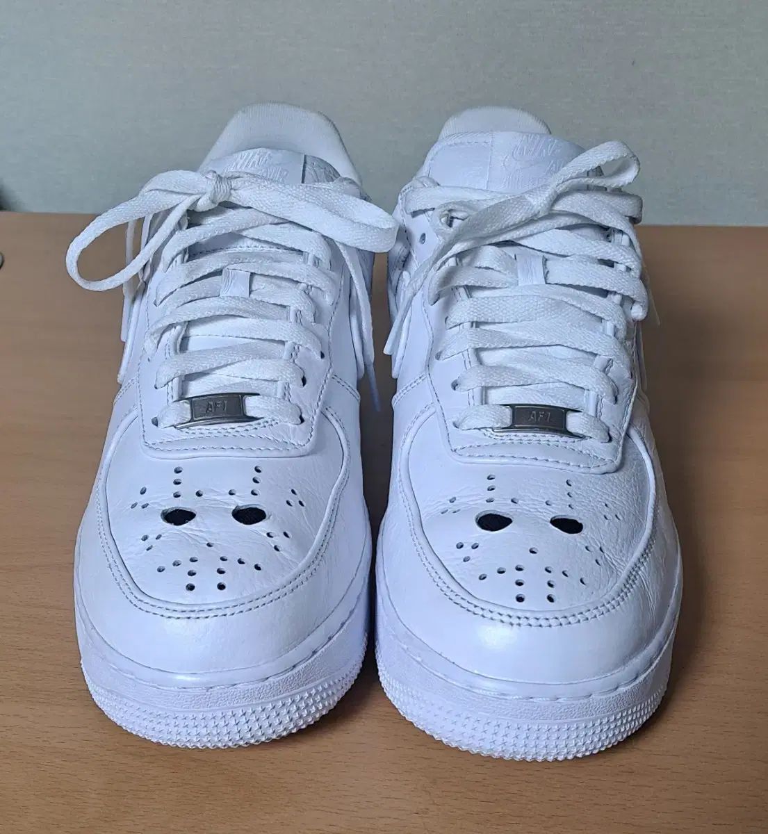 NIKE(ナイキ) エアフォース 1 ロー ハロウィン 薬物 285 白